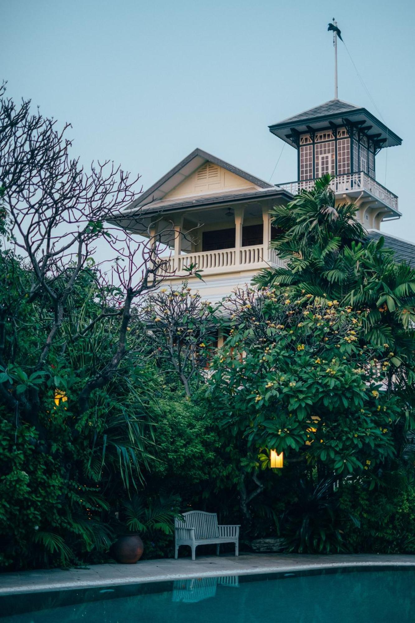 Chakrabongse Villas Bangkok Exterior foto
