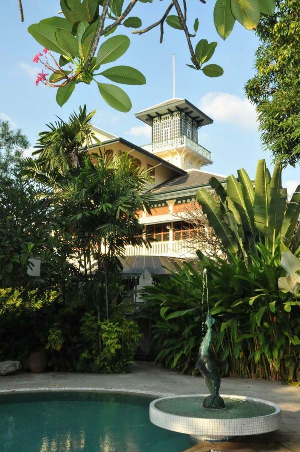 Chakrabongse Villas Bangkok Exterior foto